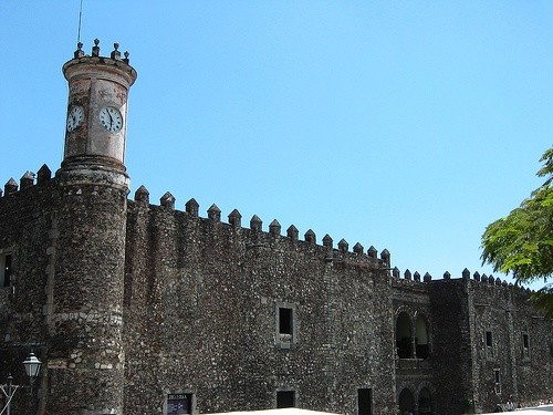 Дворец Кортеса
