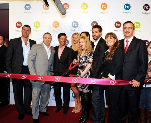 Мадонна открыла фитнес-клуб Hard Candy в Мексике