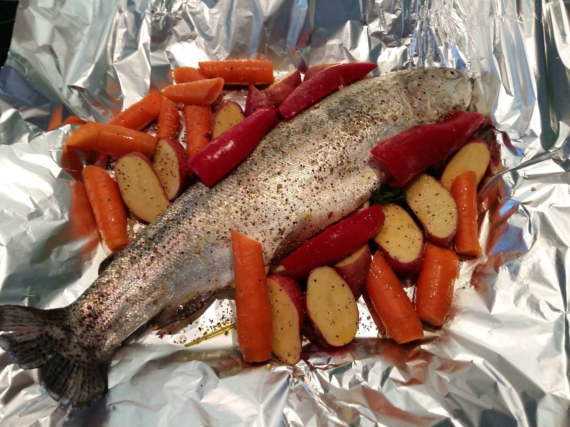 4 способа приготовления лосося Лосось, фаршированный овощами