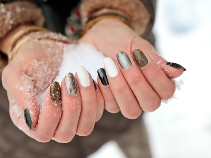 8 советов по уходу за ногтями зимой