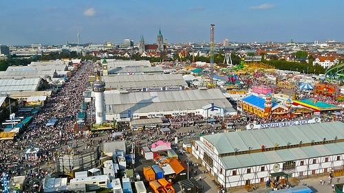 Октоберфест в Мюнхене (Германия)