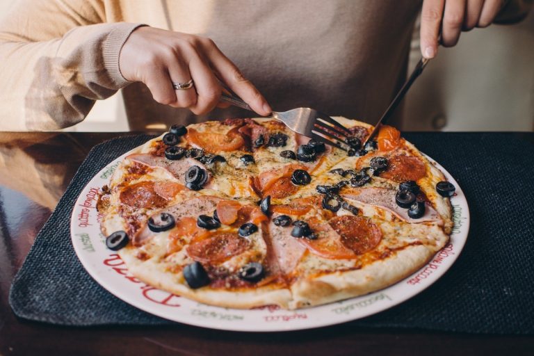 8 интересных фактов о пользе пиццы