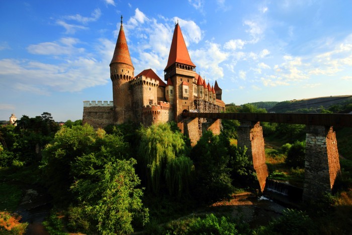 Замок графа Дракулы в Трансильвании (Румыния)