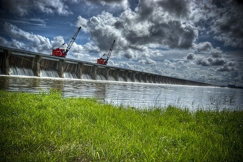 Бересклетский водослив, Лос-Анджелес