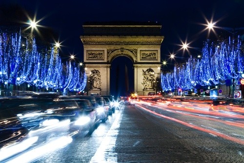 Рождественские огни в Париже
