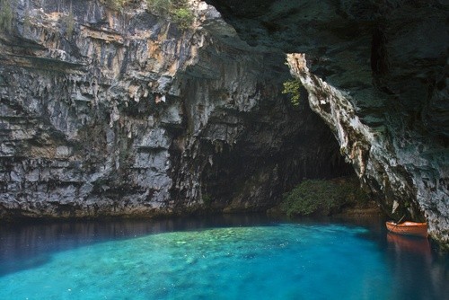 Пещера Мелиссани, Греция