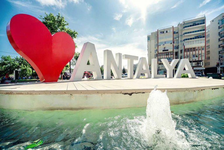 Отдых в Анталии: все, что нужно знать туристам
