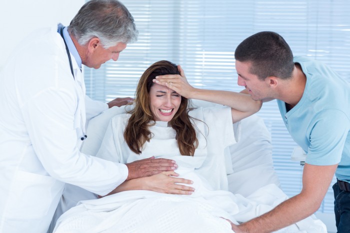 Беременная женщина в больнице