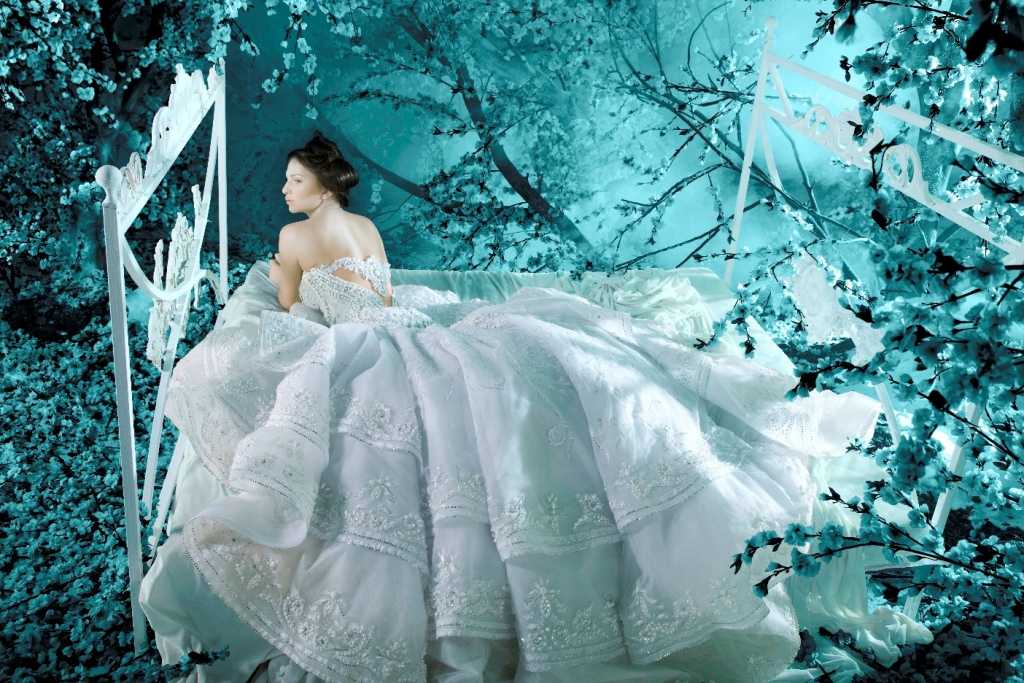 Невероятный объем свадебного платья от Michael Cinco 6
