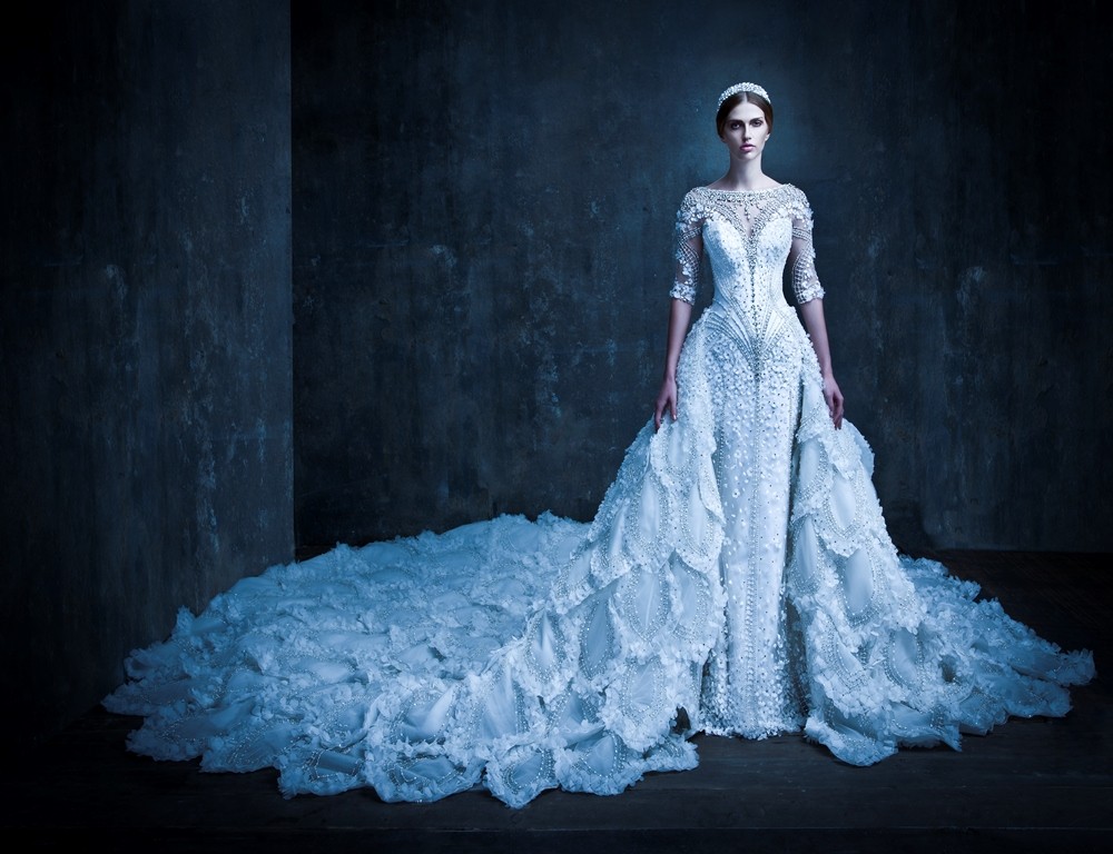 Невероятный объем свадебного платья от Michael Cinco 9