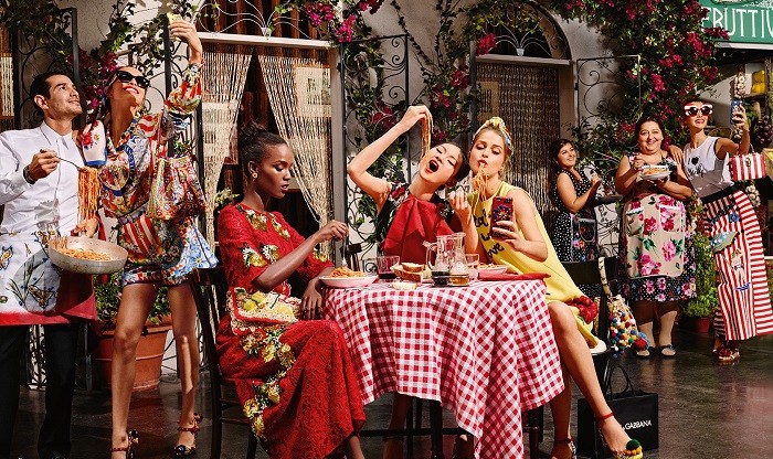 Бренд Dolce & Gabbana представил роскошную коллекцию лето 2016