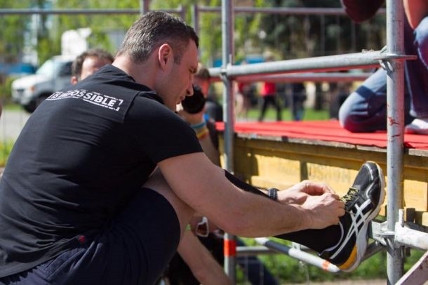 Виталий Кличко в благотворительном забеге Киевского международного полумарафона