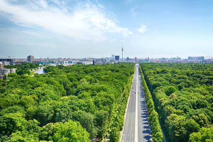 Бульвар в Берлине Unter den Linden