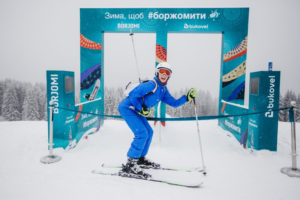 В Буковеле открыли первый в Украине бесплатный парк зимних развлечений 4