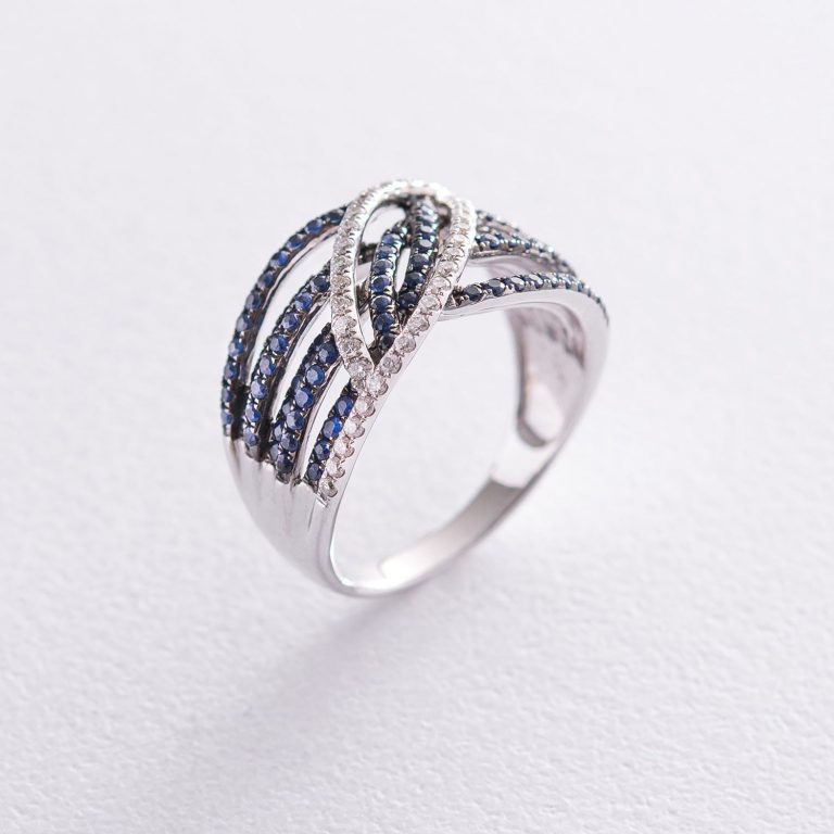 На какое кольцо из белого золота с бриллиантом обратить внимание? «Оникс» называет несколько моделей